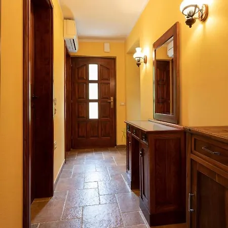 Tinceva Hisa Tatil Evi Kanal