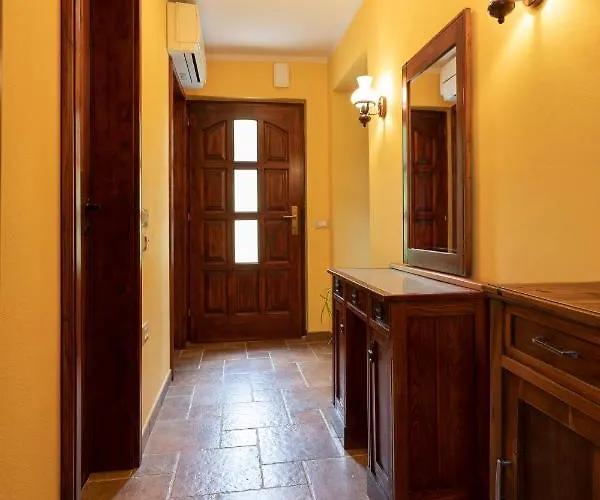 Tinceva Hisa Dom wakacyjny Kanal